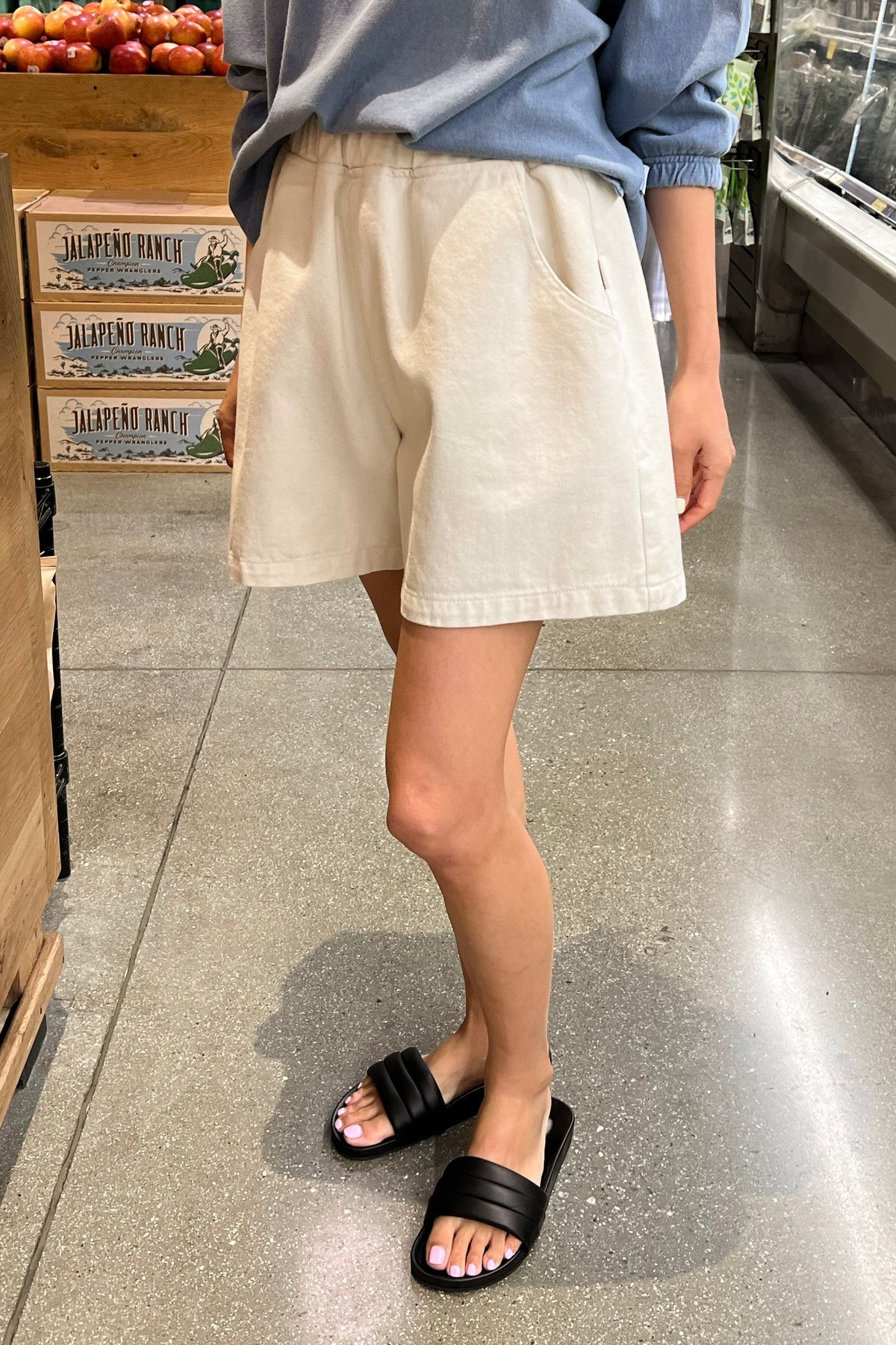 Le Bon Shoppe City Shorts | Natural Ecru-Shorts-Le Bon Shoppe-Ondine Ash