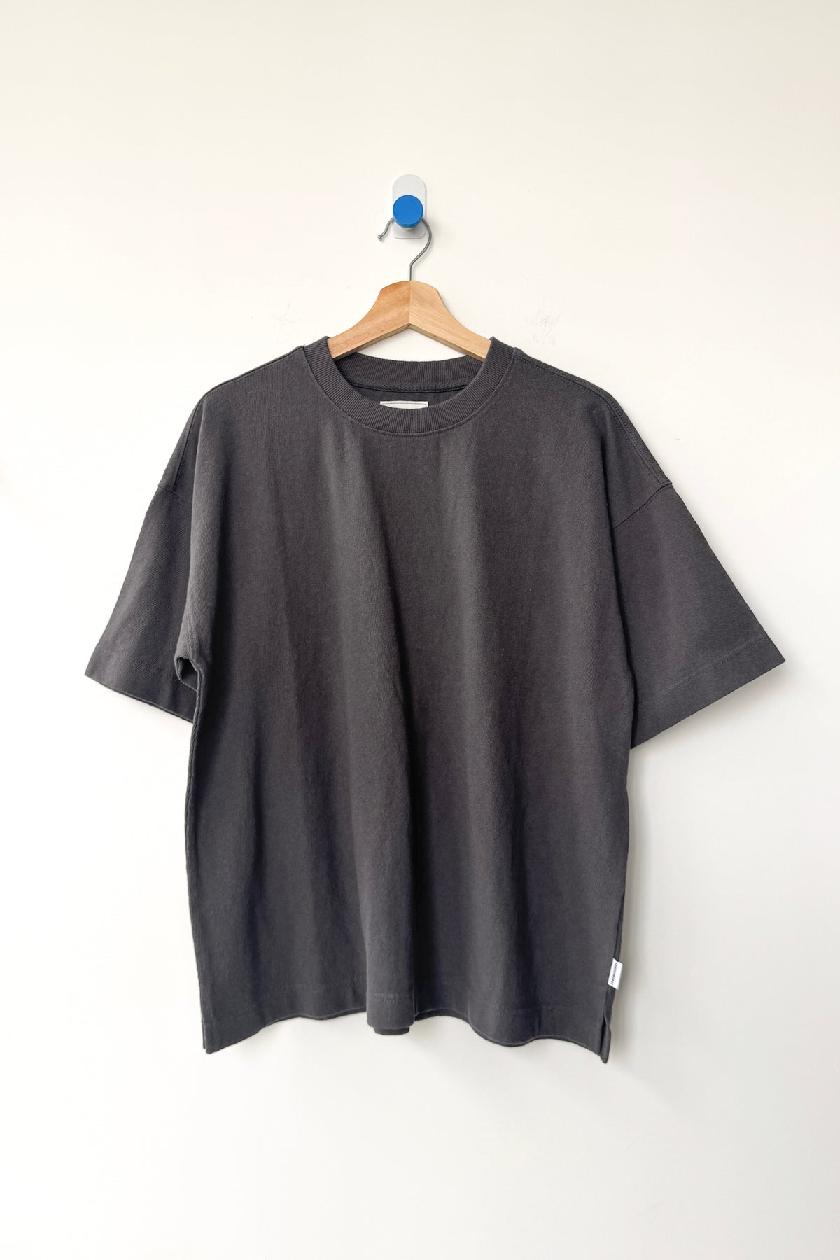 Le Bon Shoppe Jayden Tee | Dark Slate