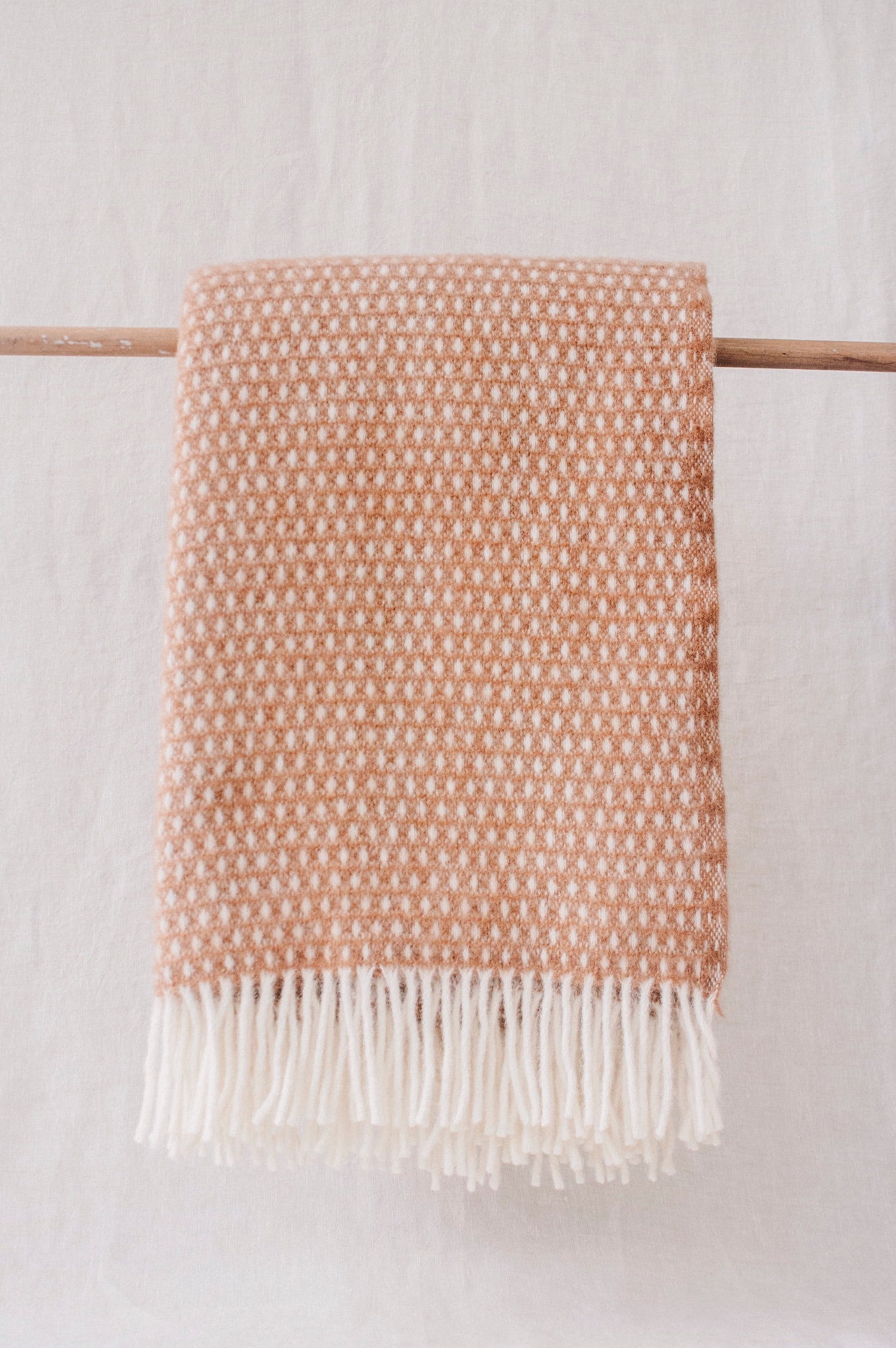 Brushed Lambswool Blanket | Knut weave | Nougat