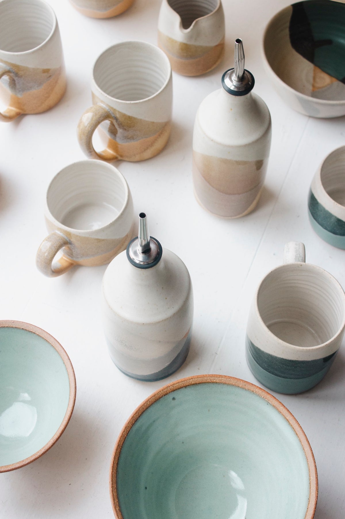 Liz Vidal Oil Pourer | Dipped Glazes