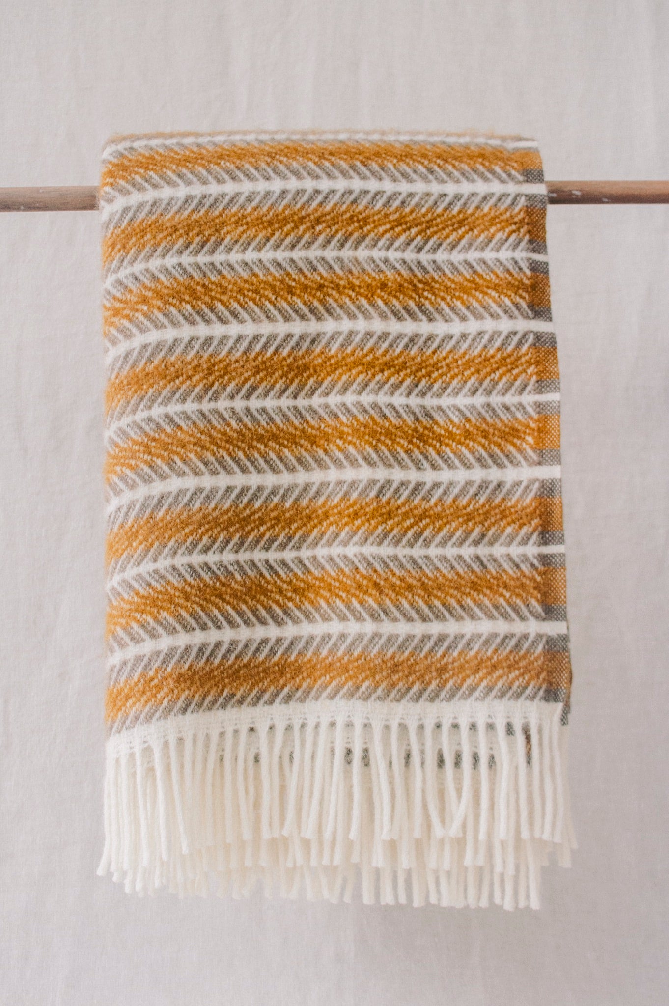 Eco Lambswool Blanket | Oscar Weave | Amber