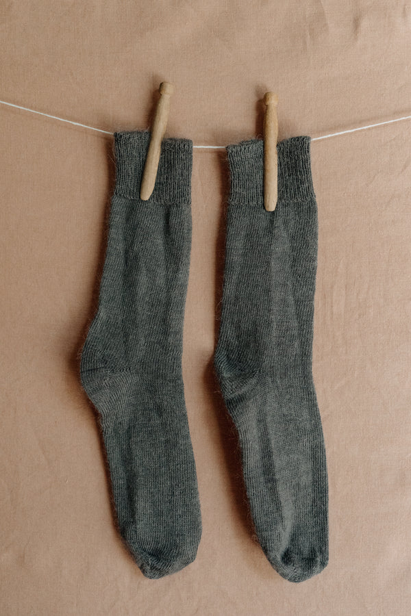 Oaken Mohair Socks Smoke