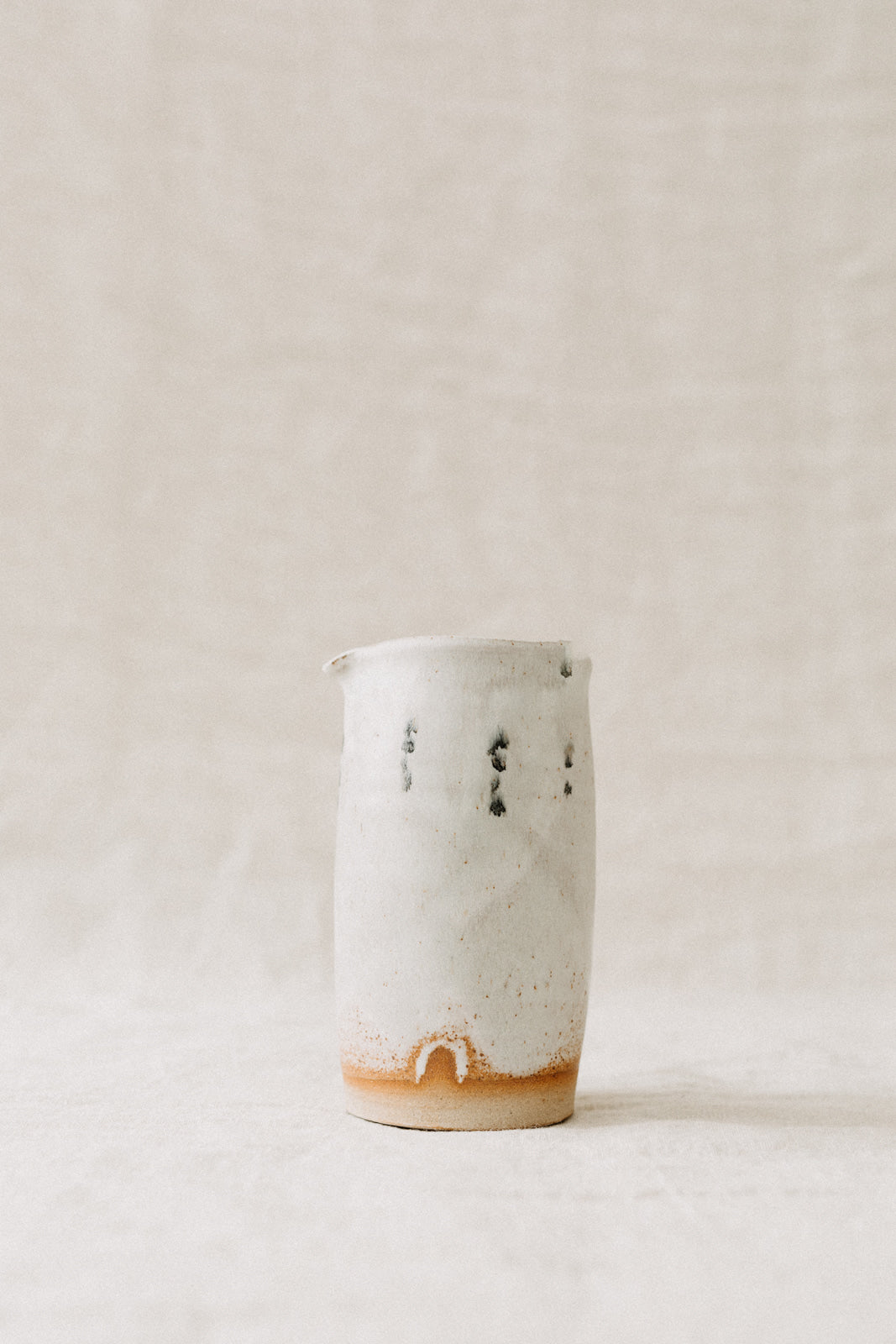 Pip Hartle Jugs-Ceramic-Pip Hartle-Triple Dot-Ondine Ash