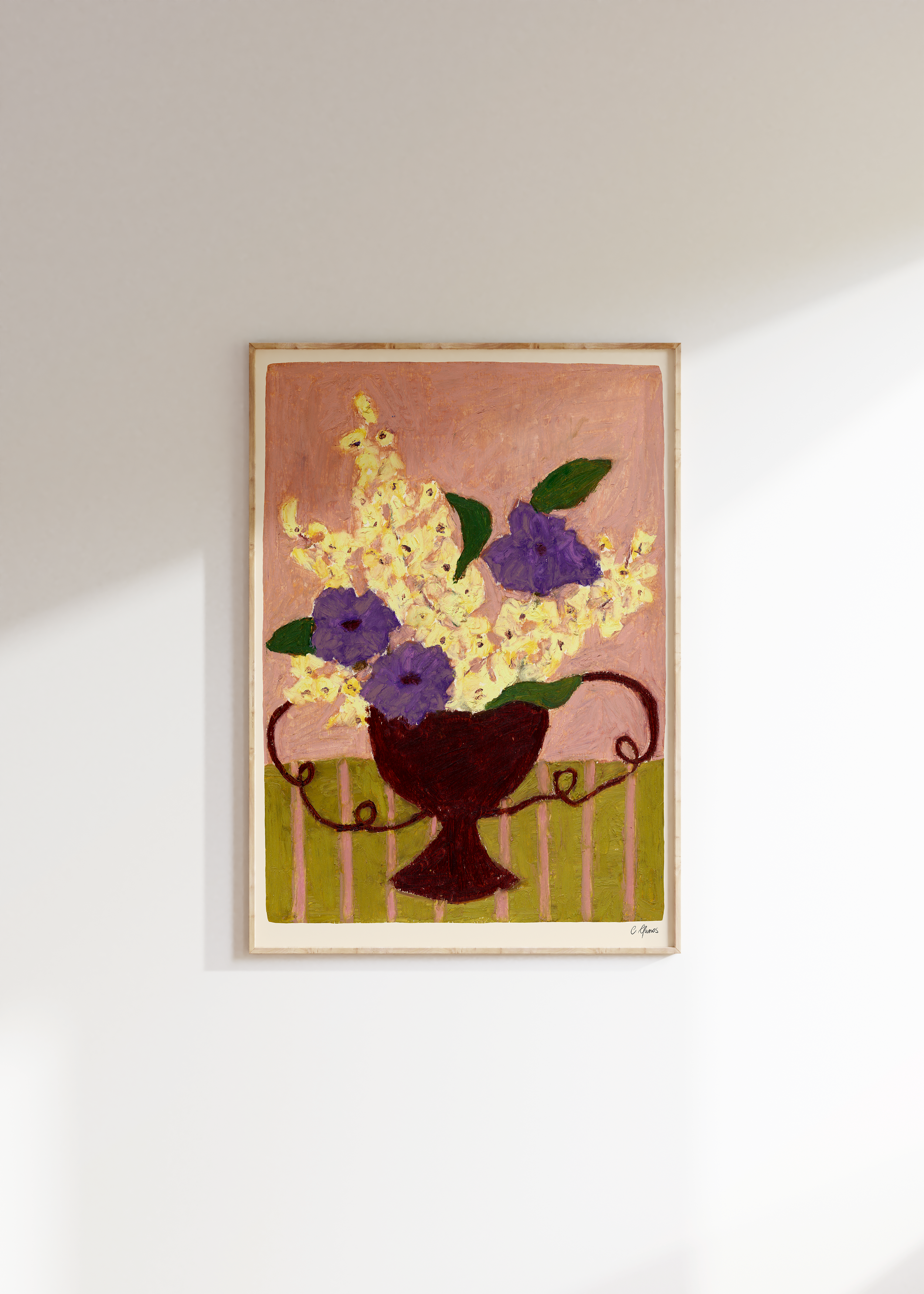 Wonky handle by Carla Llanos