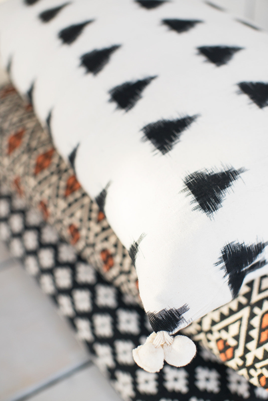 Frida Triangle Cushion