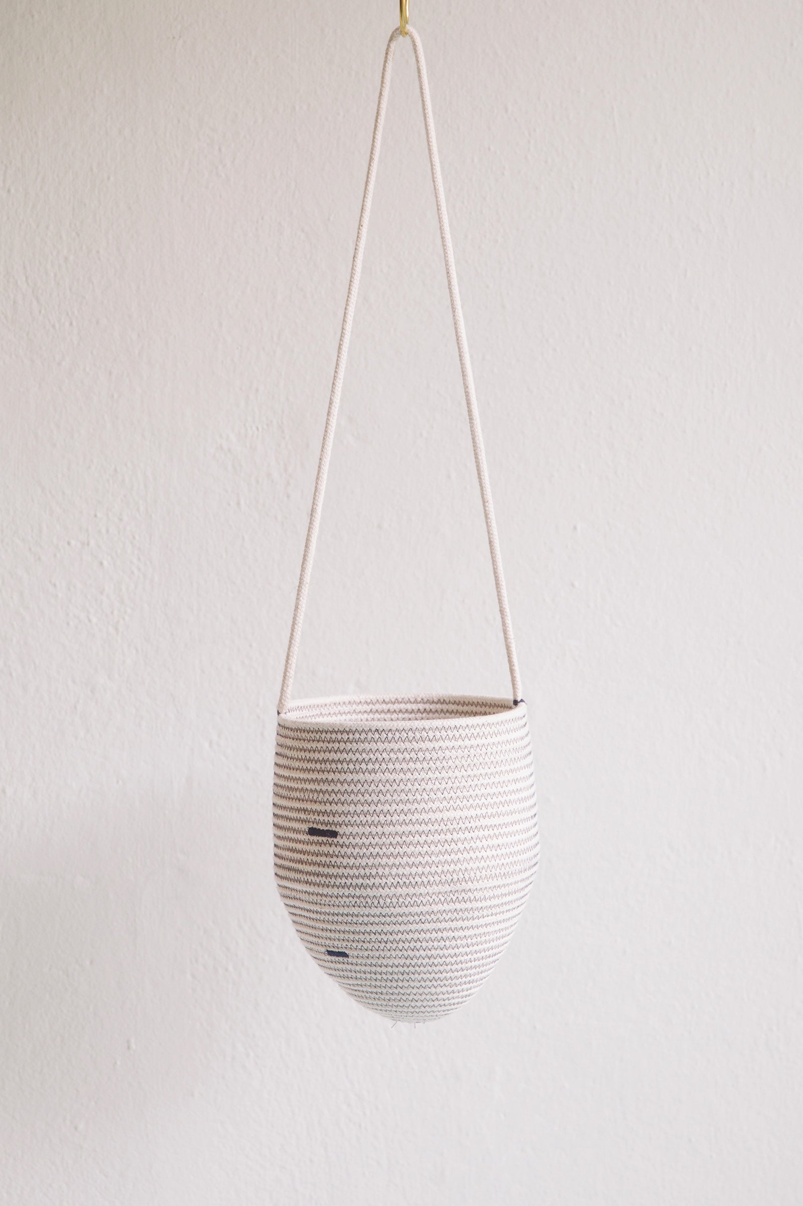 Hanging Basket Natural-Hanging Basket-Ondine Ash-Ondine Ash